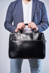 Torba na Laptop Skórzana R12 Brødrene Czarny. Czarne torby na laptopa damskie bez wzorów, ze skóry. Za 459.00 zł.