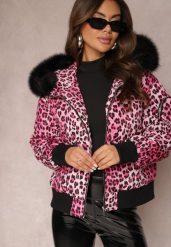 Różowa Pikowana Kurtka w Panterkę z Kapturem i Ozdobną Saszetką Sadeve. Czerwone kurtki damskie Renee, l, z aplikacjami, z kapturem. Za 339.99 zł.