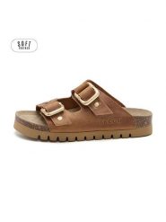 Teegu Skórzane klapki w kolorze jasnobrązowym rozmiar: 40. Brązowe klapki damskie teegu, bez wzorów, bez obcasa. Za 130.99 zł.