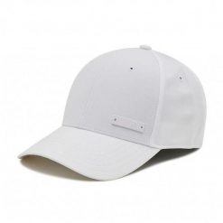 Czapka z daszkiem męska adidas Lightweight Metal Badge Baseball Cap. Białe czapki męskie Adidas, bez wzorów, z materiału, klasyczne. Za 69.00 zł.