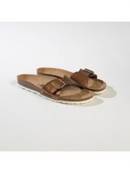 BACKSUN Klapki "Riva" w kolorze miedzianym rozmiar: 38. Brązowe klapki damskie Backsun, bez wzorów, bez obcasa. Za 127.95 zł.