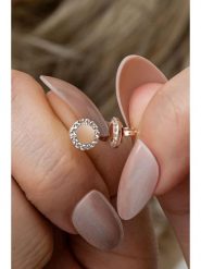 Heliophilia Pozłacane kolczyki-wkrętki z cyrkoniami rozmiar: onesize. Czerwone kolczyki damskie Heliophilia, z cyrkonią, pozłacane. Za 78.47 zł.