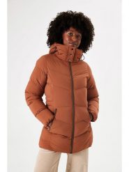 Garcia Kurtka pikowana w kolorze jasnobrązowym rozmiar: M. Brązowe kurtki damskie Garcia, m, z aplikacjami, bez kaptura. Za 160.96 zł.