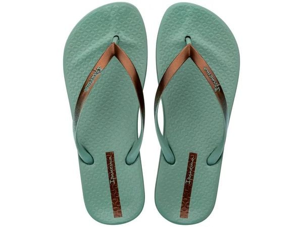 Klapki plażowe Ipanema Anat Connect 83648 BD706. Zielone klapki damskie Ipanema, bez wzorów, z gumy, bez obcasa. Za 98.59 zł.