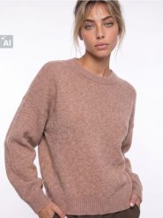 Sweter chunky z obniżoną linią ramion - beżowy. Brązowe swetry klasyczne damskie Sinsay, l, bez kołnierzyka. Za 59.99 zł.