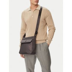 Saszetka Beverly Hills Polo Club. Szare saszetki męskie Beverly Hills Polo Club. Za 149.99 zł.