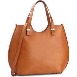 Torebka CREOLE - RBI10165 Koniak. Brązowe torebki klasyczne damskie Creole, bez wzorów, ze skóry, duże, bez dodatków. W wyprzedaży za 239.00 zł.