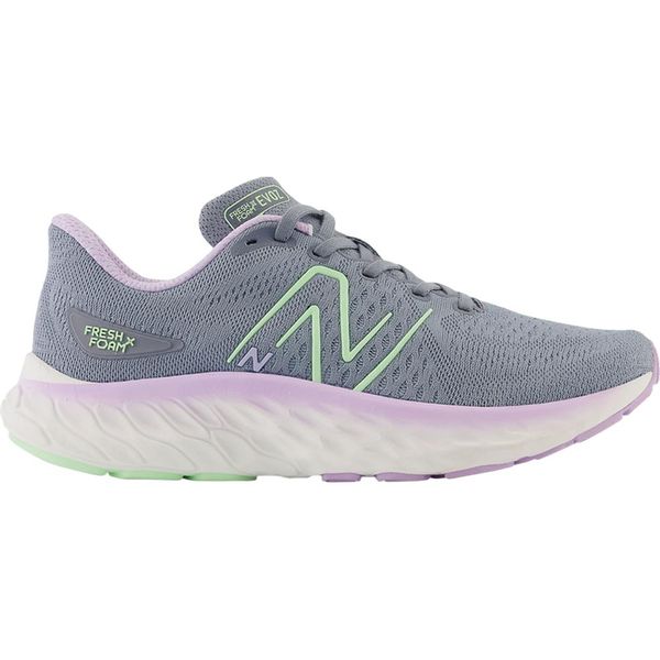 Kobieta Bieganie Buty Oddychające New Balance Fresh Foam X Evoz. Szare obuwie do biegania damskie New Balance. Za 419.50 zł.