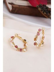 Pierres delicates Kolczyki-kreole w kolorze białym z perłami rozmiar: onesize. Różowe kolczyki damskie Pierres delicates, z agatem, z mosiądzu. Za 82.64 zł.