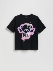T-shirt z nadrukiem - czarny. Czarne koszulki dziewczęce Reserved, bez wzorów, z bawełny, bez ramiączek. Za 35.99 zł.