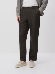 Spodnie chino regular z lnem - zielony. Zielone spodnie materiałowe męskie Reserved, bez wzorów, z bawełny. Za 169.99 zł.