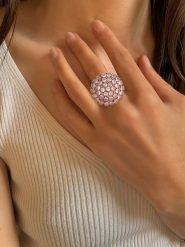 Les Petites Précieuses Pozłacany pierścionek z kamieniami szlachetnymi rozmiar: 54. Różowe pierścionki damskie Les Petites Précieuses, z cyrkonią, pozłacane. Za 421.67 zł.