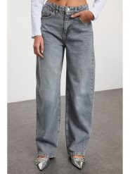 Trendyol Dżinsy - Baggy fit - w kolorze niebieskim rozmiar: 40. Niebieskie jeansy damskie Trendyol, z podwyższonym stanem. Za 184.95 zł.