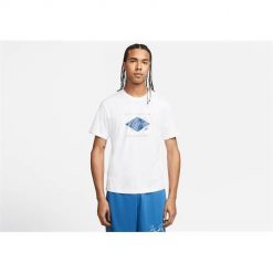 Koszulka sportowa męska Nike Air Jordan Flight Essential Crew. Białe t-shirty sportowe męskie Nike, m, bez ramiączek. Za 248.00 zł.