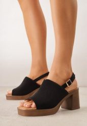 Czarne Sandały VICES na Słupku i Platformie Stylizowanych na Drewniane Lobenti. Czarne sandały damskie Renee, bez wzorów, z jeansu, bez obcasa, na obcasie. Za 99.99 zł.