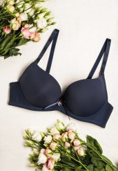 Granatowy Koronkowy Biustonosz Full Cup z Odpinanymi Ramiączkami Nitan. Niebieskie biustonosze Renee, bez wzorów, z koronki. Za 24.99 zł.