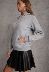 Szara Bluza z Kapturem i Kangurową Kieszenią z Przodu Amerie. Szare bluzy z kapturem damskie Renee, l, z jeansu. Za 69.99 zł.