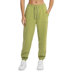 Spodnie dresowe Lifestyle damskie SIROKO Amakihi-W. Zielone spodnie dresowe damskie SIROKO, xl, z dresówki, na fitness i siłownię. Za 190.00 zł.