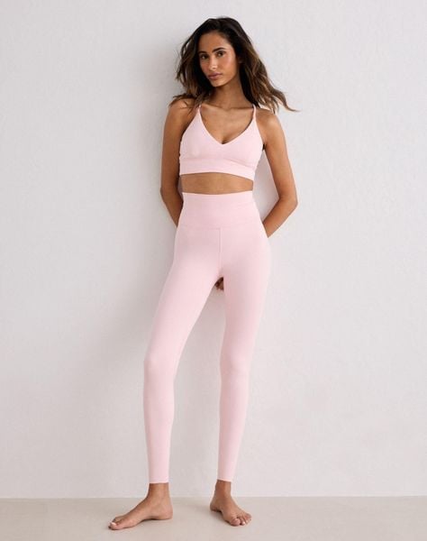 Damskie legginsy z wysokim stanem, squat proof, dla niskich Sense różowe. Czerwone legginsy damskie Aim'n, m, bez wzorów, z elastanu. Za 296.00 zł.