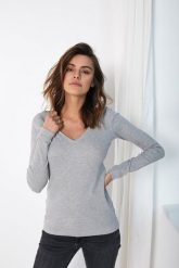 BLUZKA SARA JASNO SZARA M - Flawless. Szare bluzki damskie Flawless, l, bez wzorów, z bawełny, casualowe, bez kołnierzyka, bez ramiączek. Za 114.00 zł.